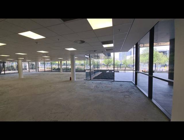 BUSINESS PROPERTY TO RENT IN WATERFALL